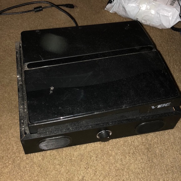 Record player - Picture 2 of 3